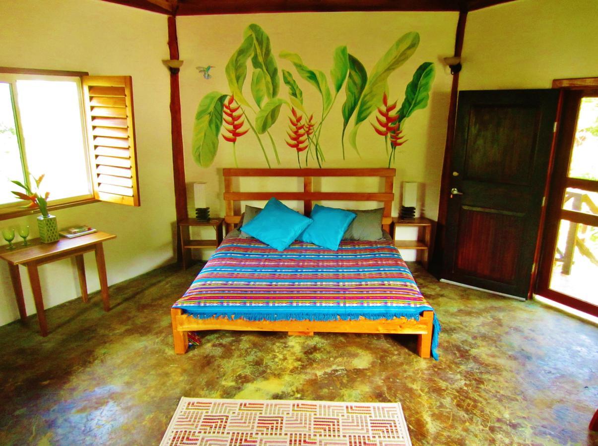 Casa Abundancyah B&B Bocas Town Dış mekan fotoğraf